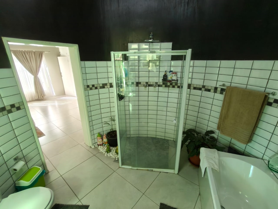 3 Bedroom Property for Sale in Bodorp North West